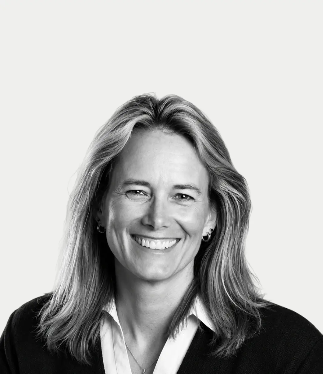 Julie Mohr Headshot